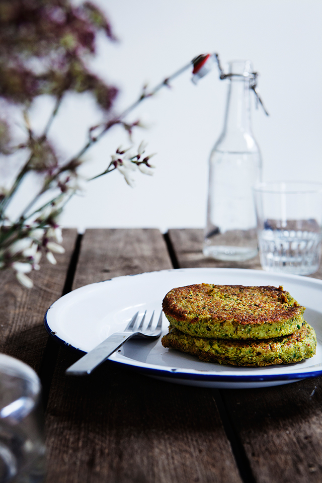 Celeriac Burgers for Meatless Mondays by Modern Wifestyle