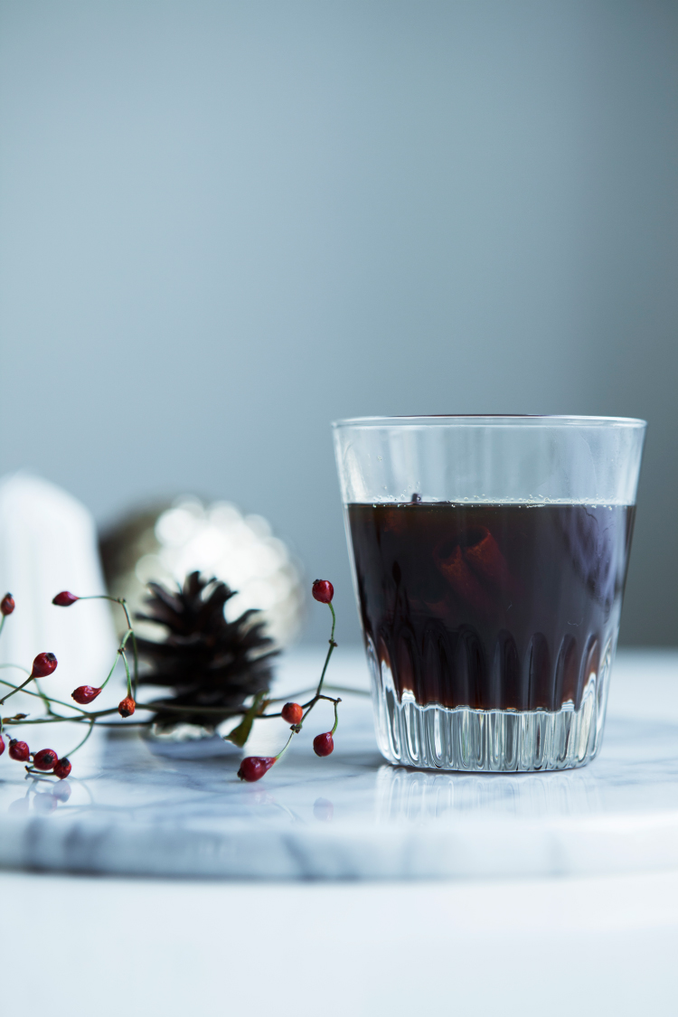 Liquorice Glögg - Hot & Spiced Wine for the Holidays