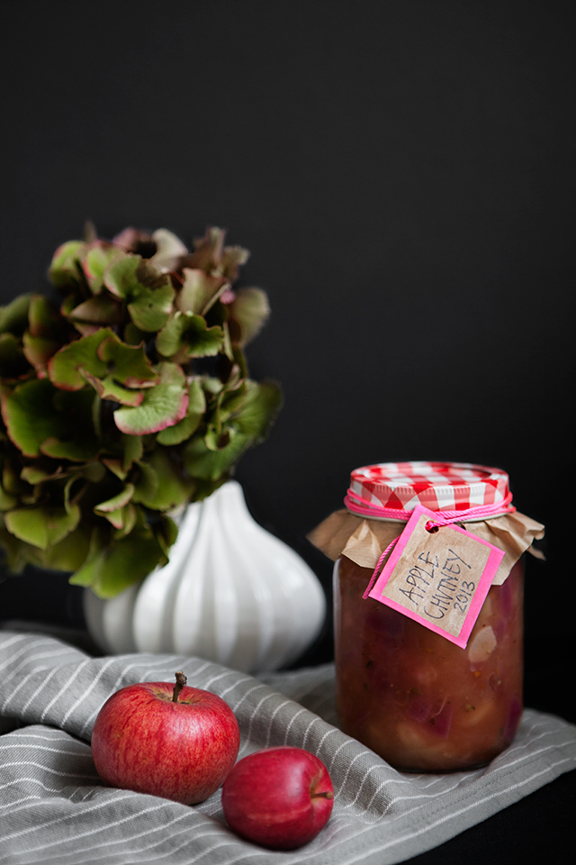 Spicy Apple Chutney Recipe