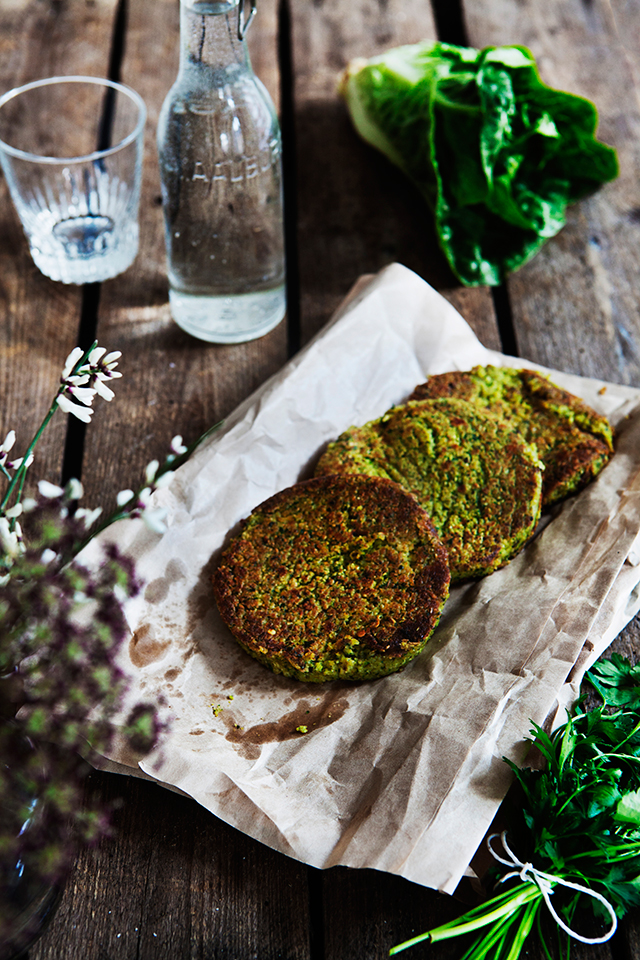 Celeriac Burgers for Meatless Mondays By Modern Wifestyle