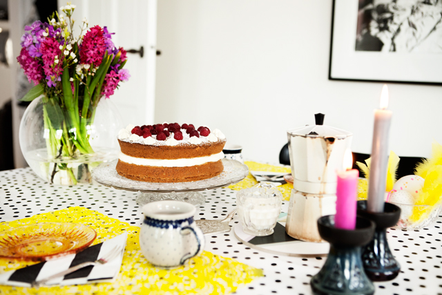 Lemon Cake for Easter