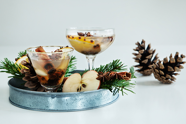 Recipe: White Glögg / Mulled Wine Recipe