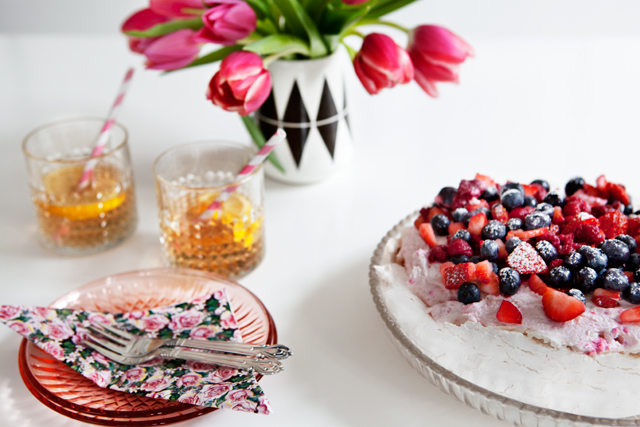 The Elegant Pavlova - Recipe