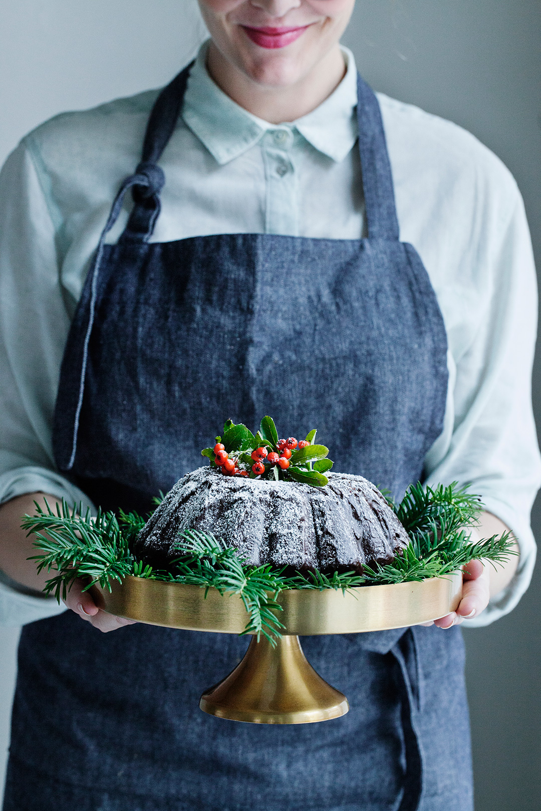 Chocolate Rosemary Bundt Cake. Perfect Holiday Dessert! #modernwifestyle #foodphotography