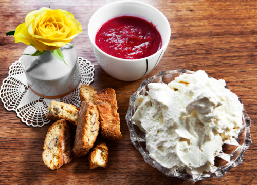 Summer Dessert – Rhubarb Trifle